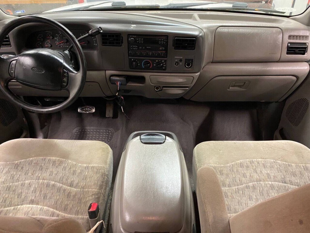 1999 Ford F-250 Image 12