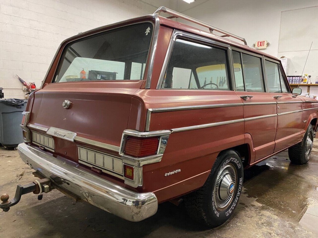 1979 Jeep Grand Cherokee Image 4