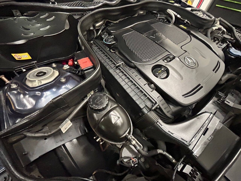 2014 Mercedes-Benz E-Class Image 9