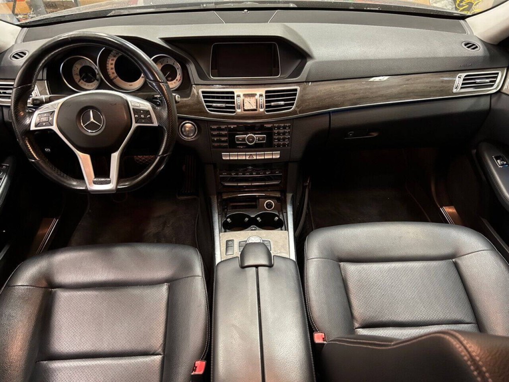 2014 Mercedes-Benz E-Class Image 16