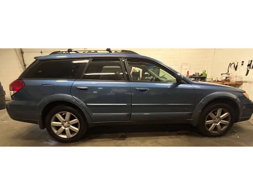2008 Subaru Outback Image 6
