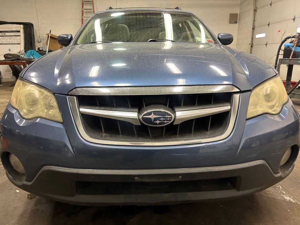 2008 Subaru Outback Image 8