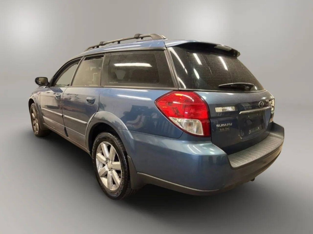 2008 Subaru Outback Image 3