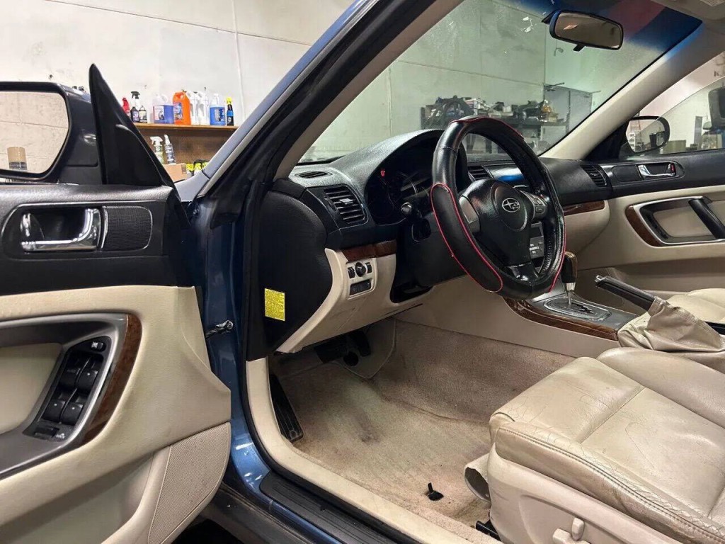 2008 Subaru Outback Image 11