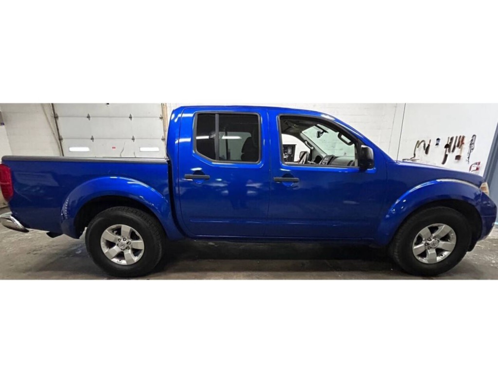 2012 Nissan Frontier Image 6