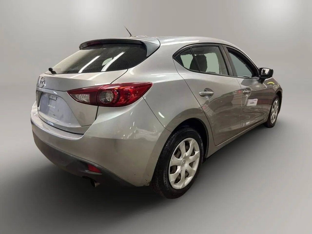2015 Mazda Mazda3 Image 5