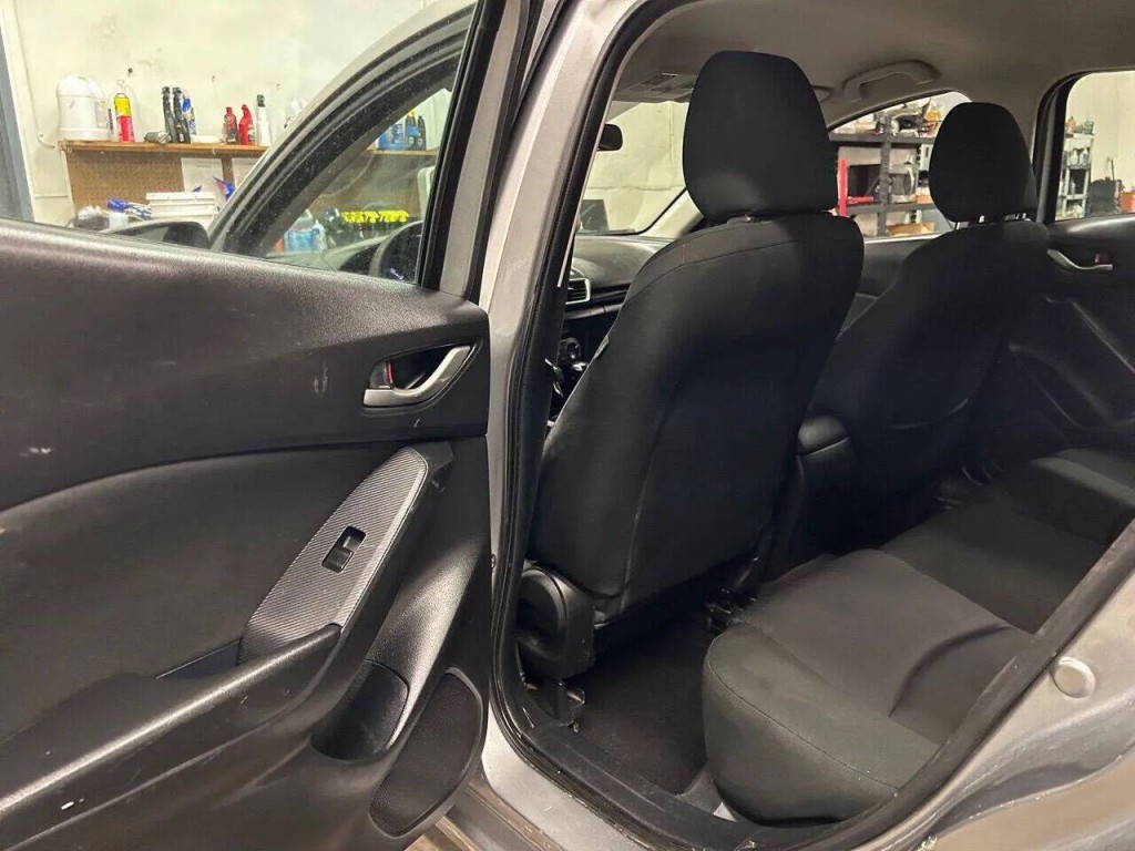 2015 Mazda Mazda3 Image 13