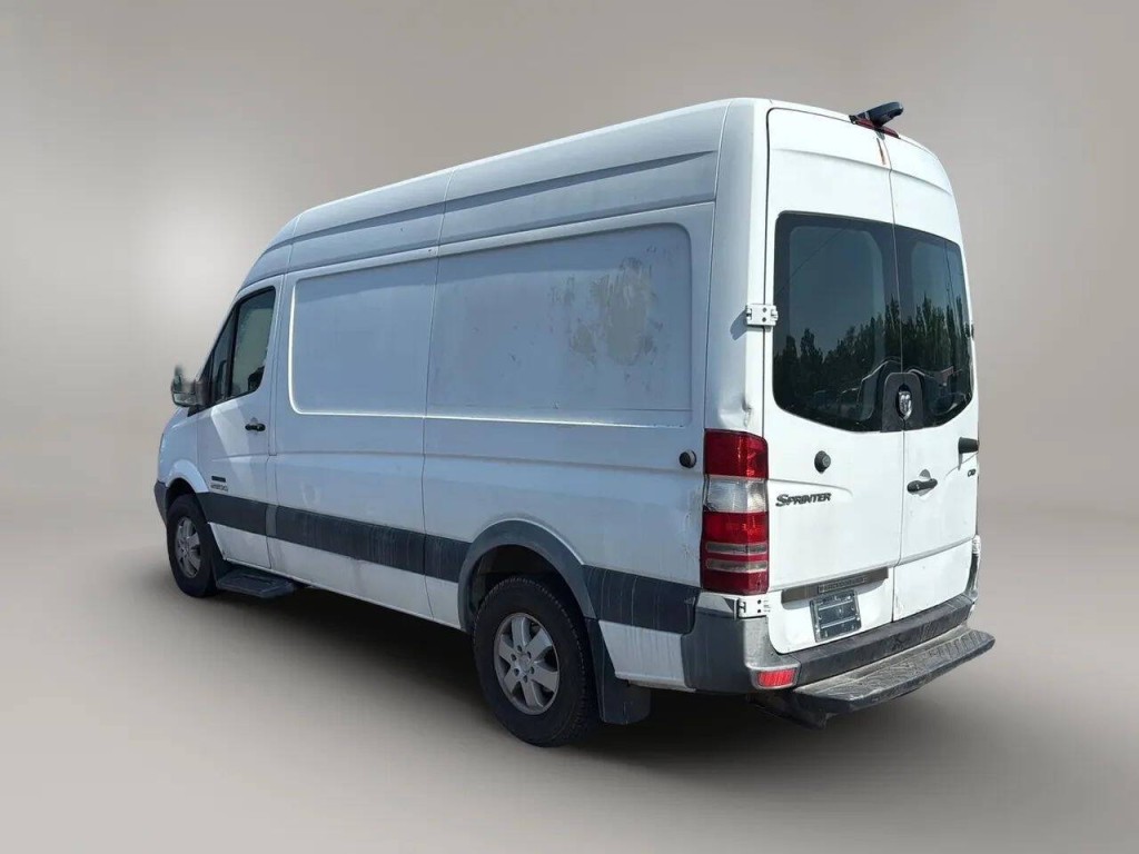 2009 Dodge Sprinter Image 3