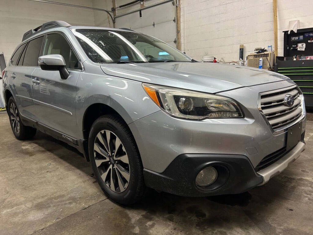 2016 Subaru Outback Image 7