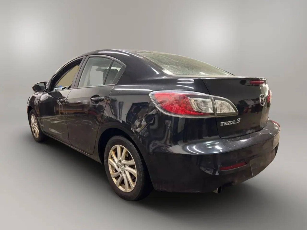 2012 Mazda Mazda3 Image 3