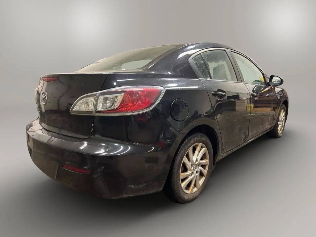 2012 Mazda Mazda3 Image 4
