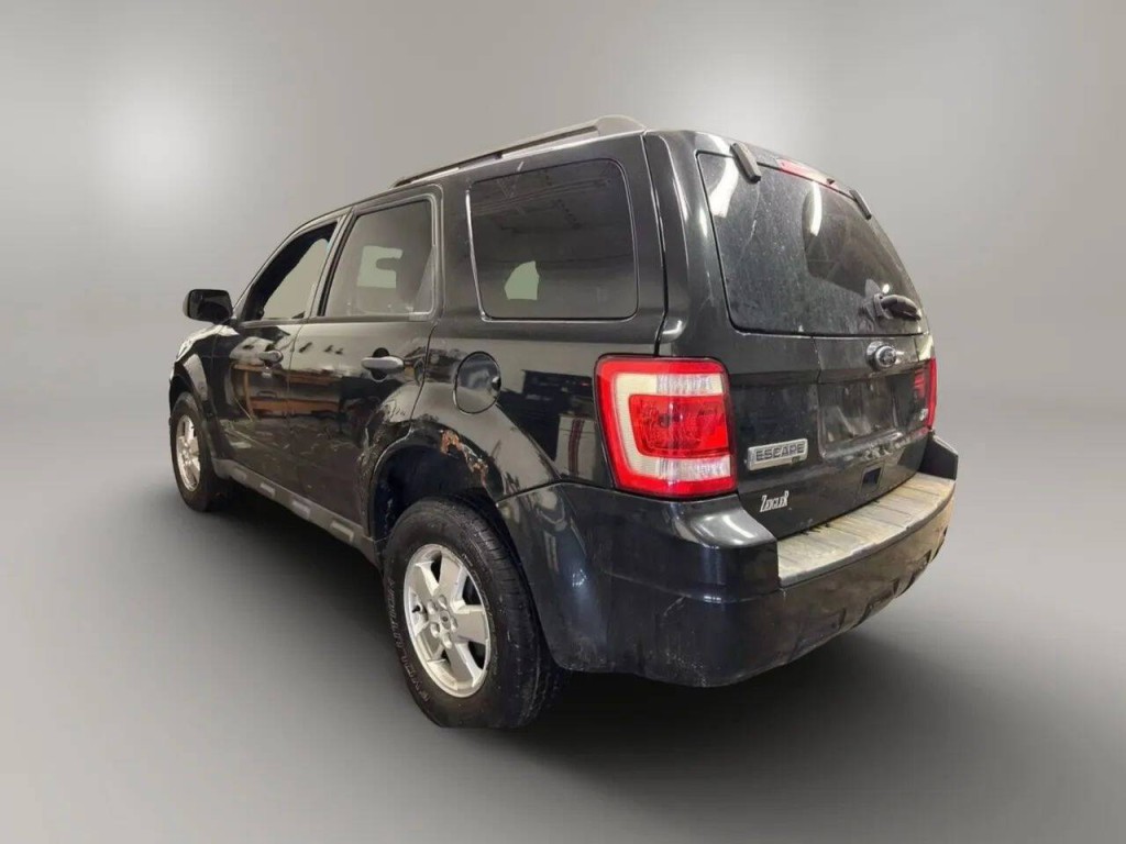 2011 Ford Escape Image 3