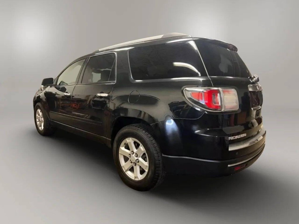 2015 GMC Acadia Image 3