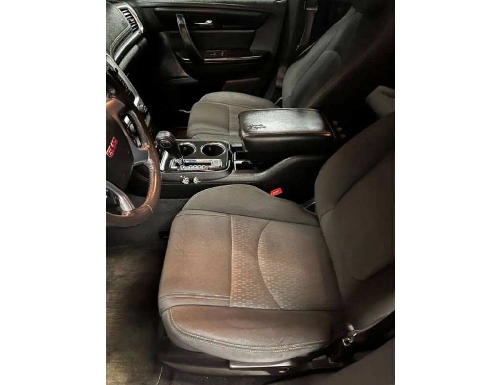 2015 GMC Acadia Image 6