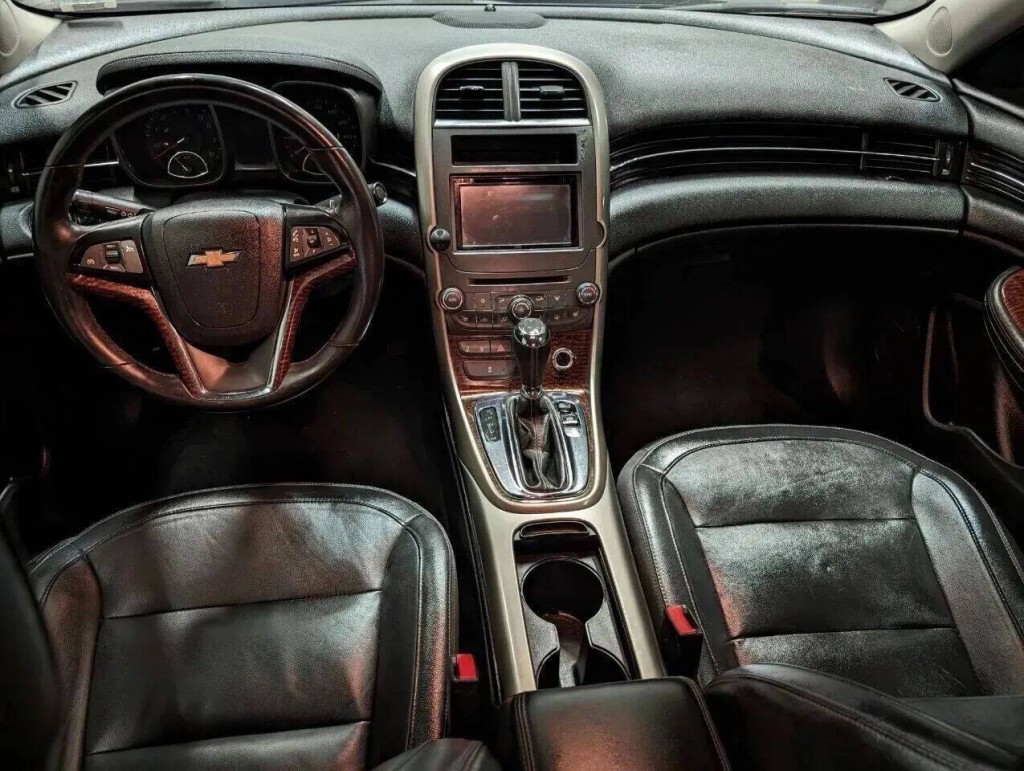 2013 Chevrolet Malibu Image 7