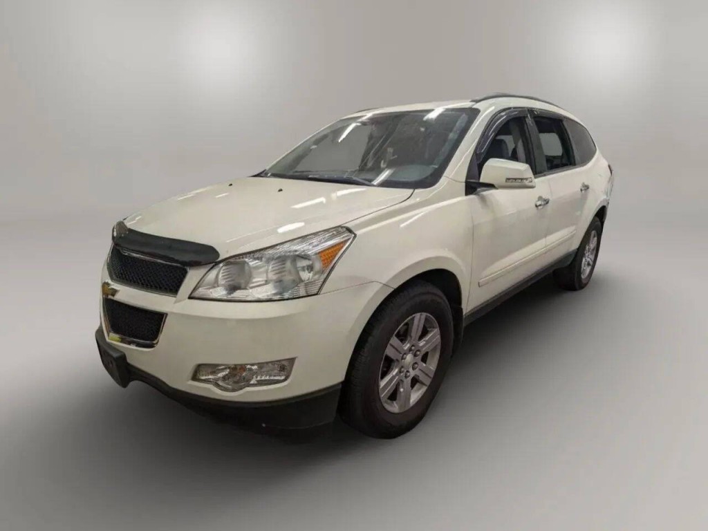 2011 Chevrolet Traverse Image 1