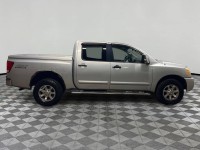 Image for 2004 Nissan Titan LE Pickup 5 1/2 ft ID: 5796440