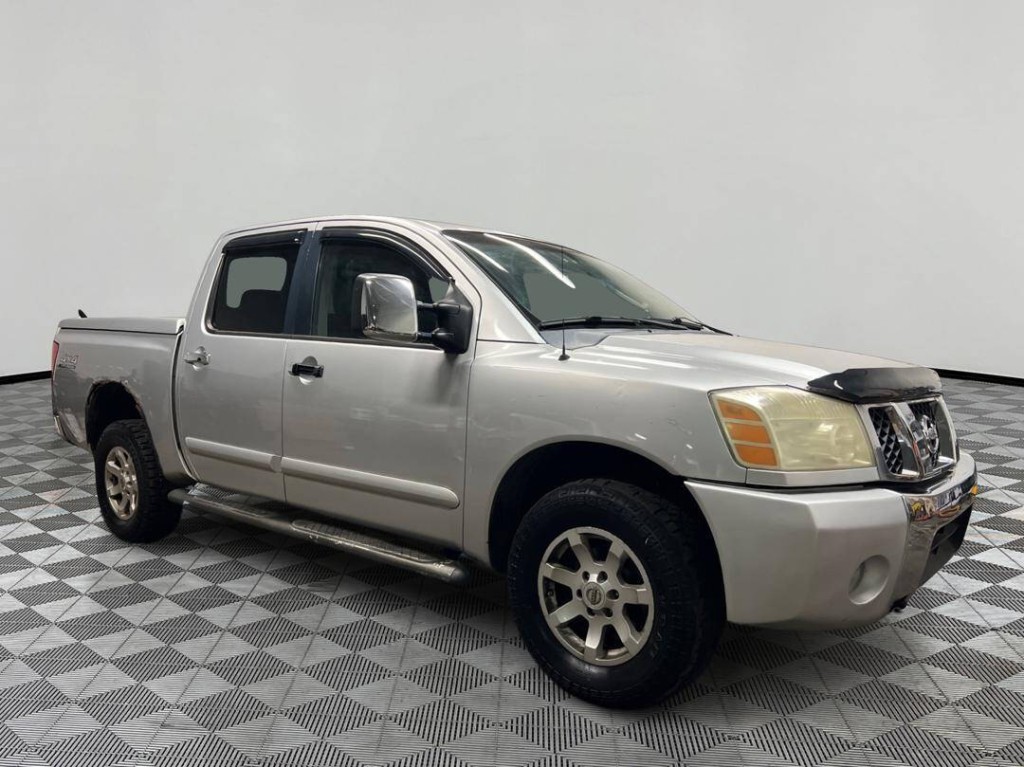 2004 Nissan Titan Image 7