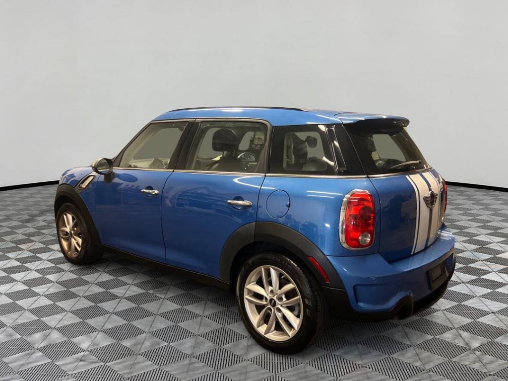 2012 MINI Countryman Image 4