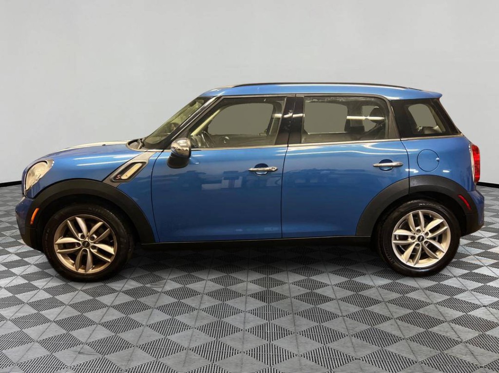 2012 MINI Countryman Image 5