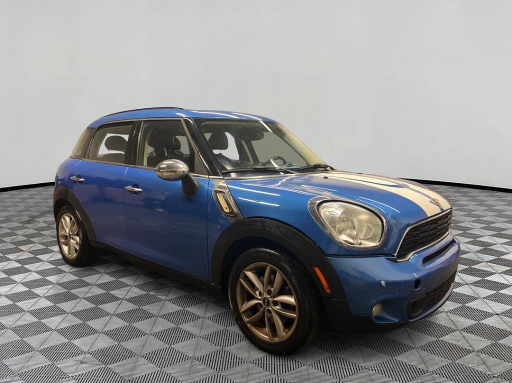 2012 MINI Countryman Image 8