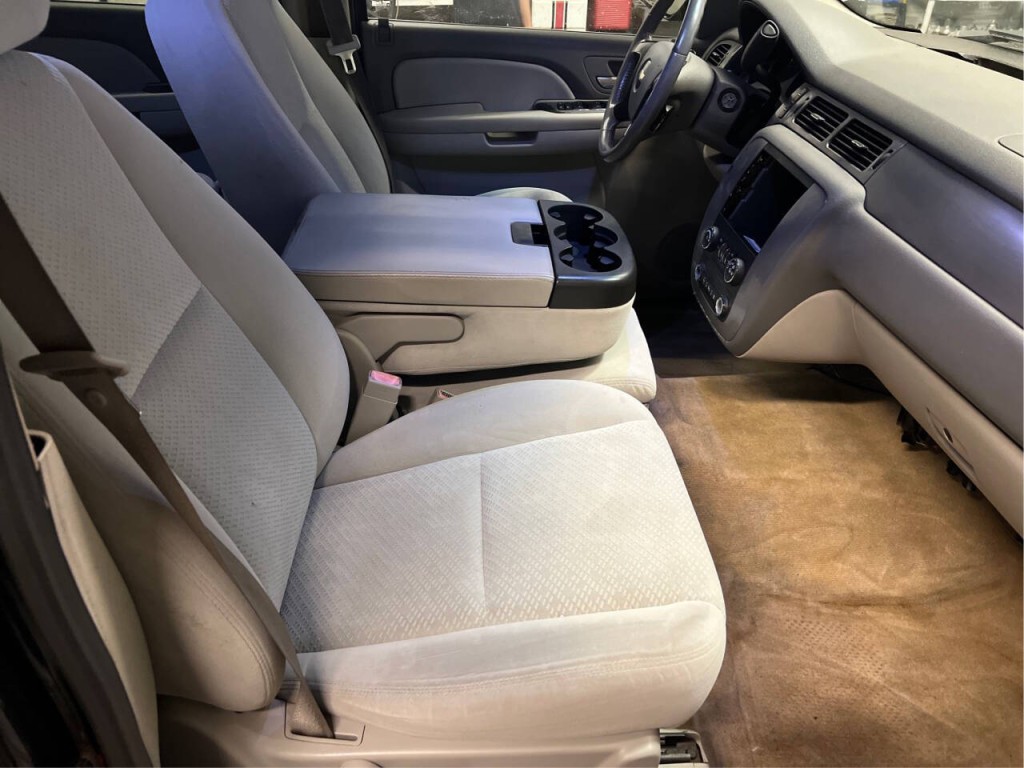 2008 Chevrolet Avalanche Image 10