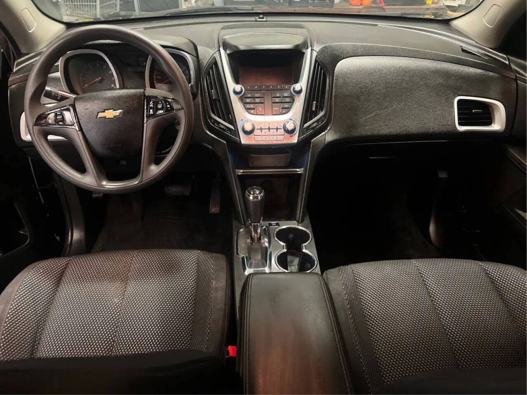 2016 Chevrolet Equinox Image 14