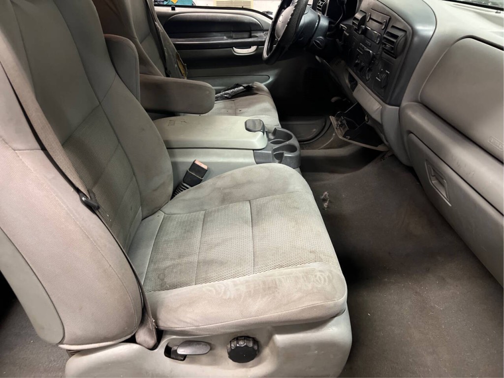2006 Ford F-250 Image 10