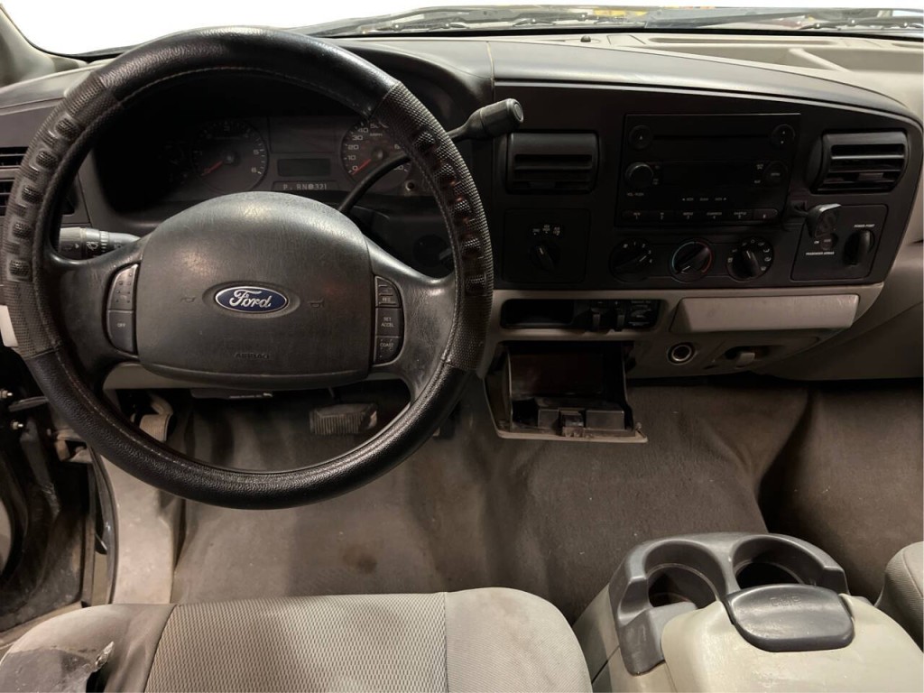 2006 Ford F-250 Image 16