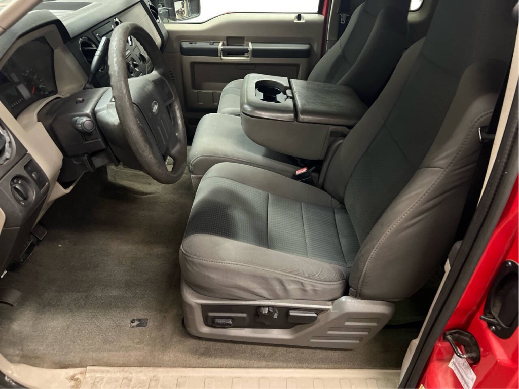 2009 Ford F-250 Image 8