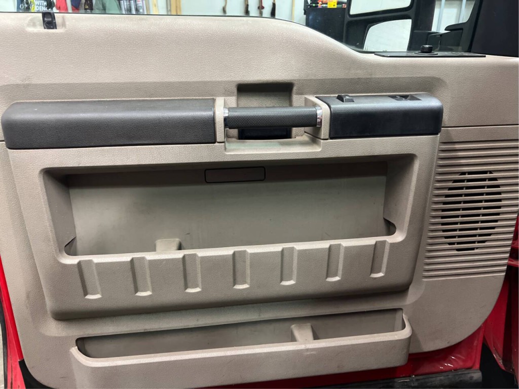 2009 Ford F-250 Image 12