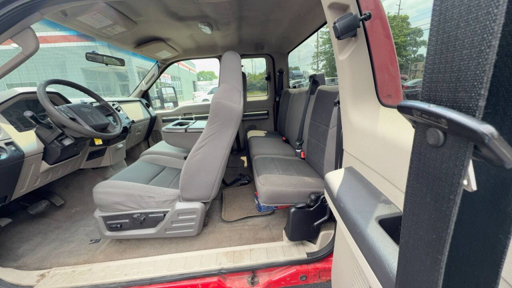 2009 Ford F-250 Image 13