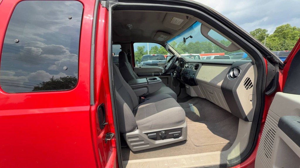 2009 Ford F-250 Image 15