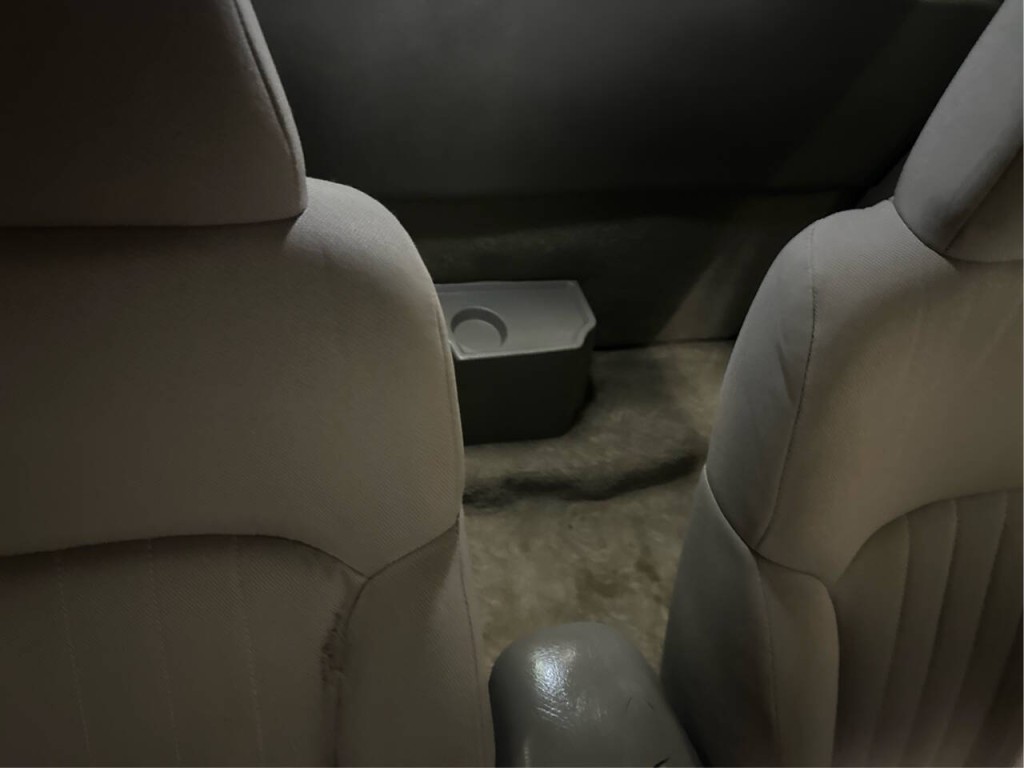 2003 Chevrolet S10 Image 13