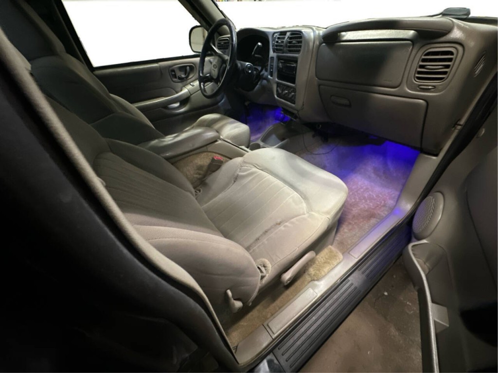 2003 Chevrolet S10 Image 14