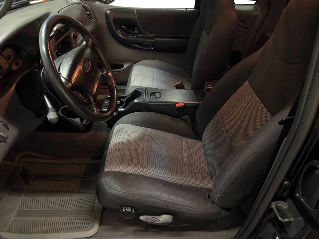 2003 Ford Ranger Image 9