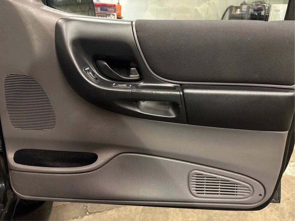 2003 Ford Ranger Image 18