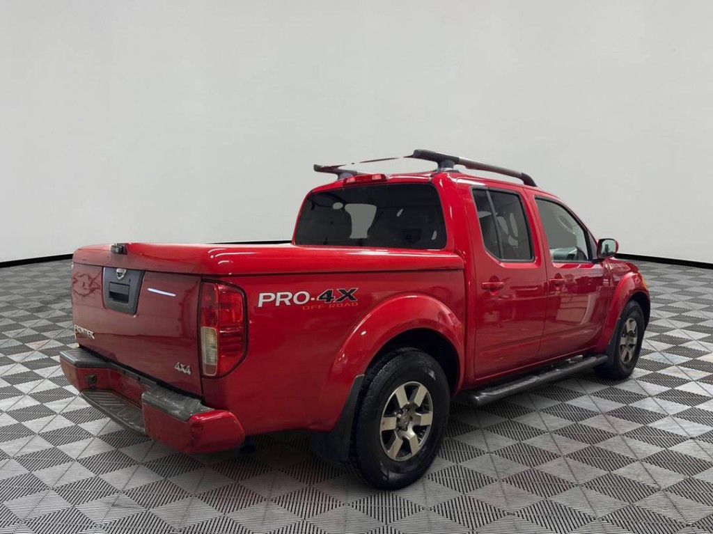 2009 Nissan Frontier Image 2