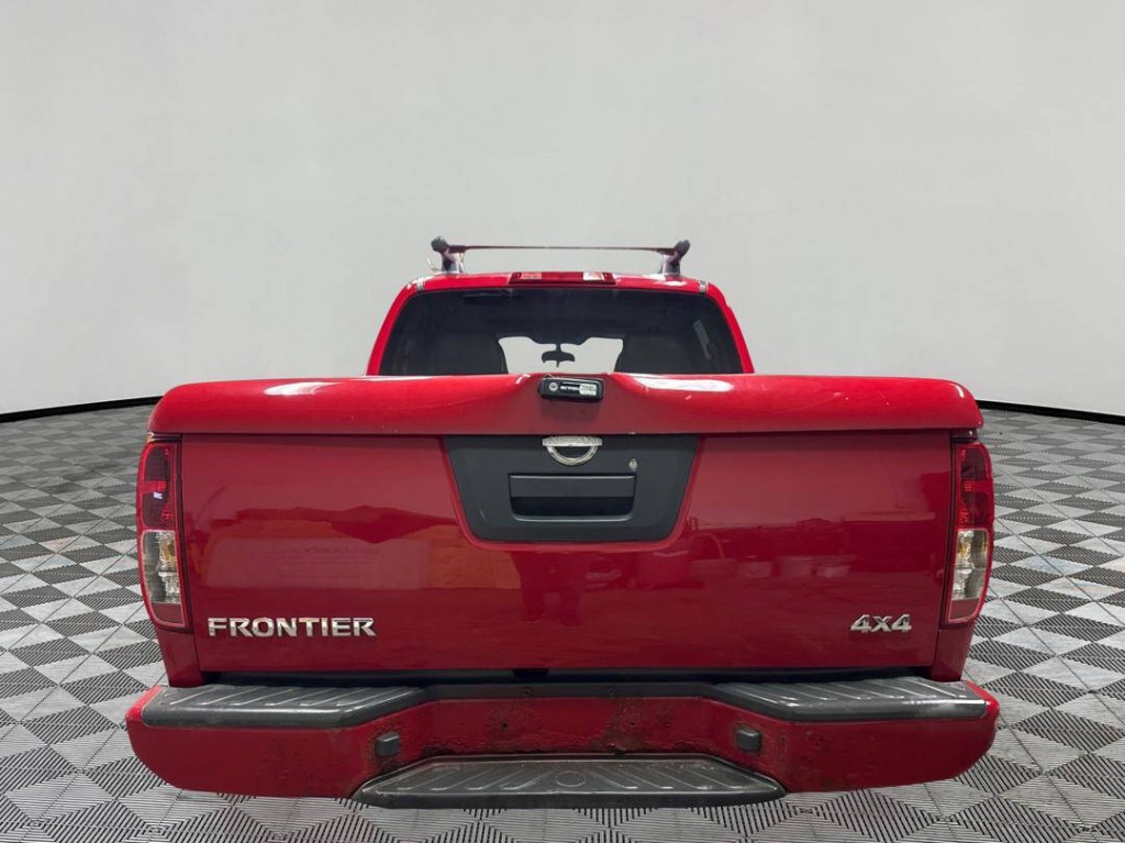 2009 Nissan Frontier Image 3