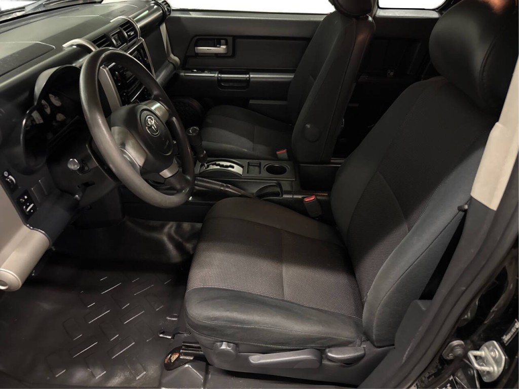 2007 Toyota FJ Cruiser Image 9