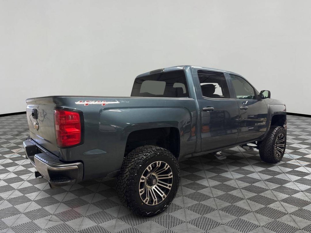 2014 Chevrolet Silverado 1500 Image 2