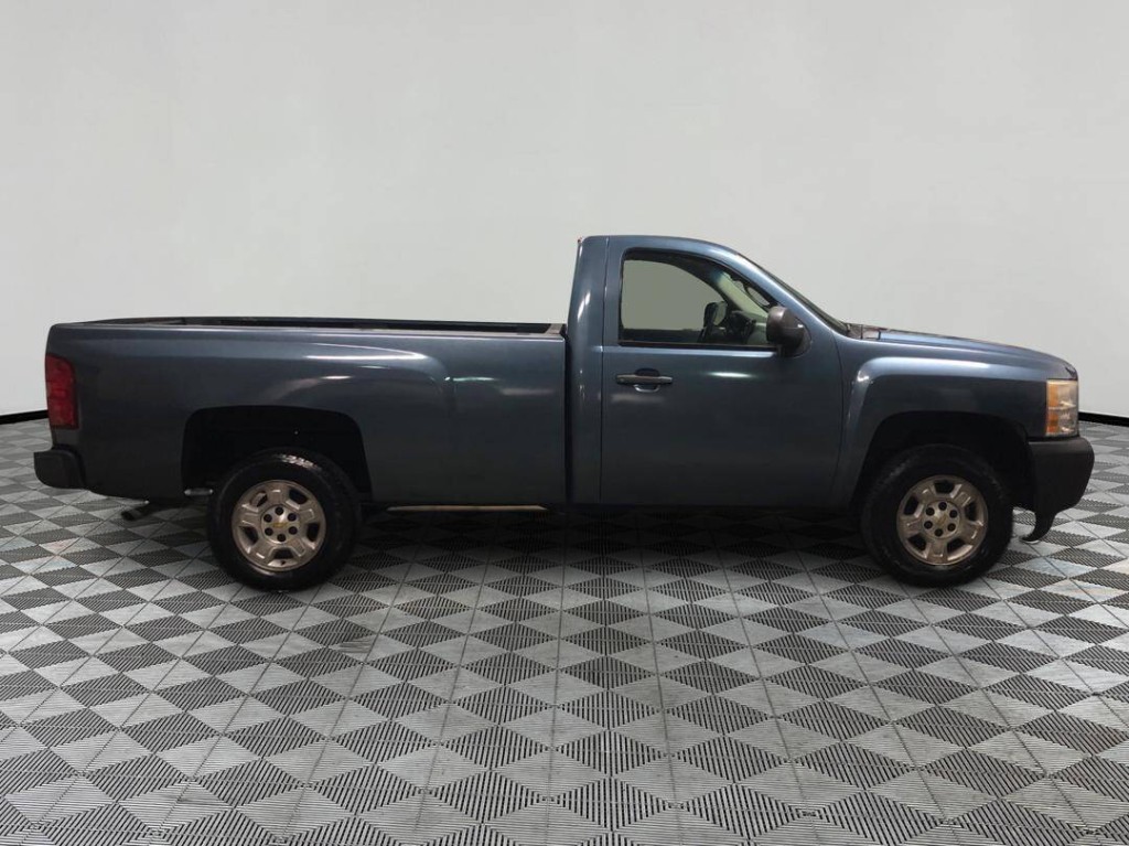 2007 Chevrolet Silverado 1500 Image 1
