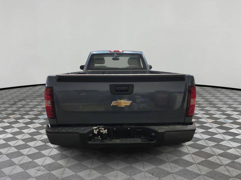 2007 Chevrolet Silverado 1500 Image 3
