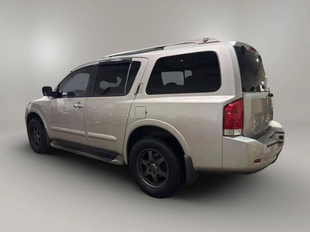 2012 Nissan Armada Image 5