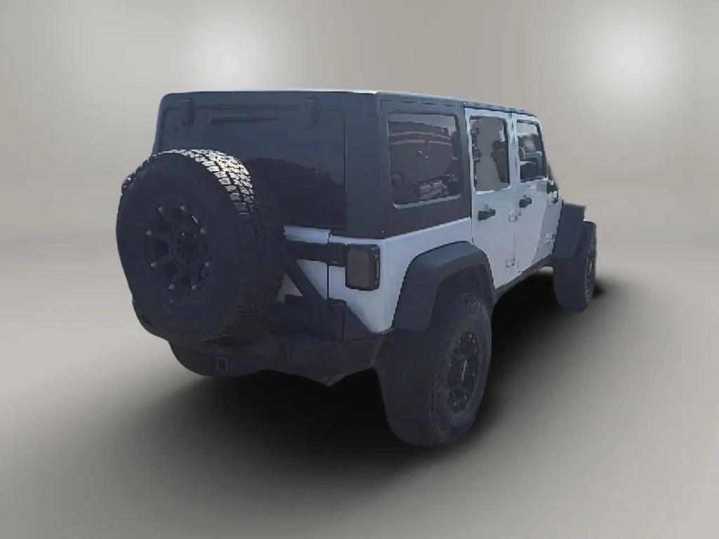 2011 Jeep Wrangler Unlimited Image 5