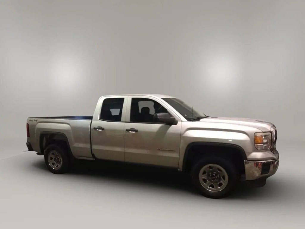 2014 GMC Sierra 1500 Image 2