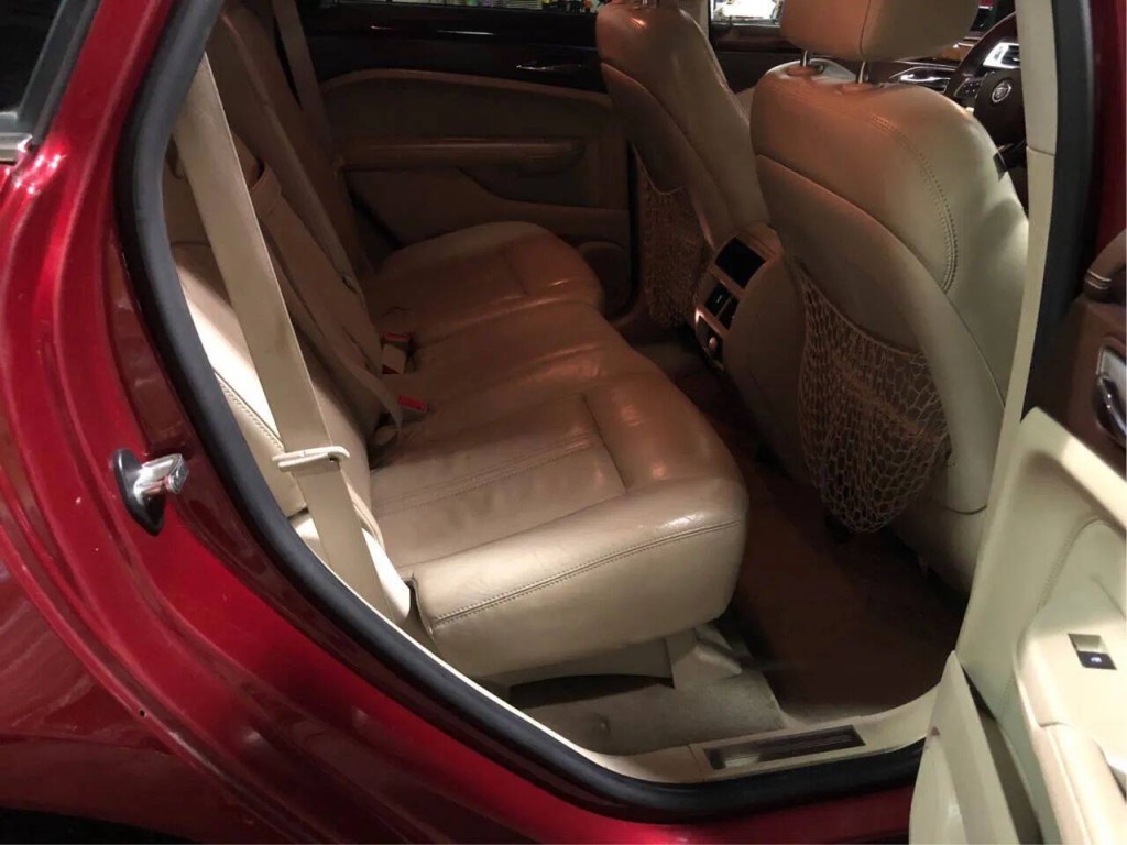 2011 Cadillac SRX Image 13