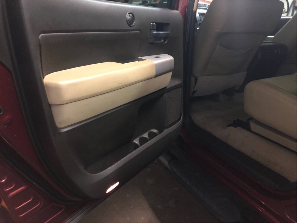 2007 Toyota Tundra Image 15