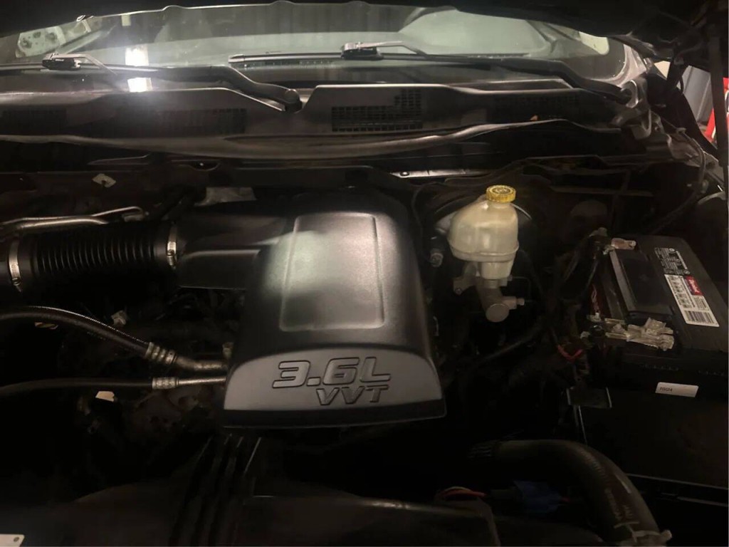 2016 RAM 1500 Image 10