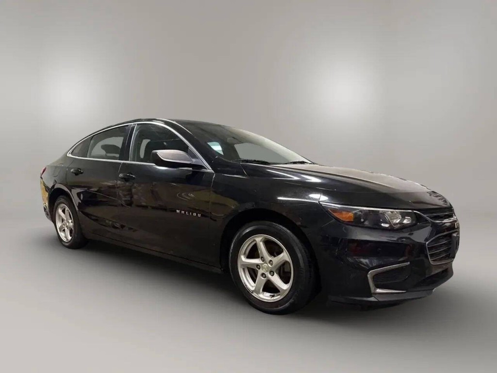 2016 Chevrolet Malibu Image 8